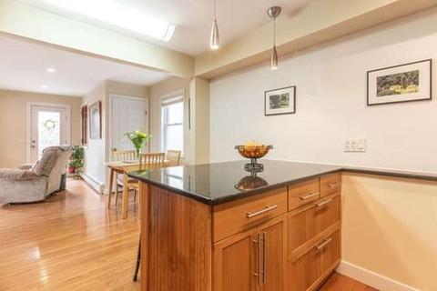 6 Dodge St, Gloucester, MA 01930 photo 7
