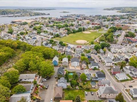 6 Dodge St, Gloucester, MA 01930 photo 3