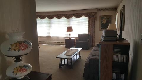 21 Trinity Ave, Worcester, MA 01605 photo 3