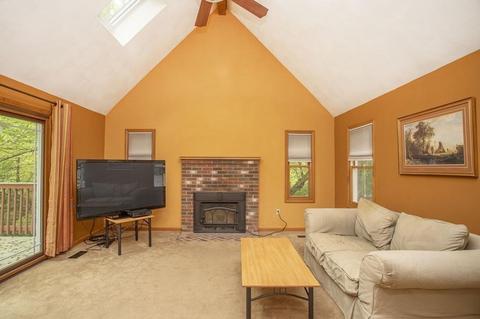 39 Overlook Dr, Raynham, MA 02767 photo 12