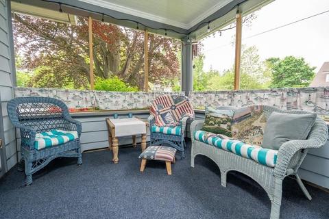 966 Sumner Ave, Springfield, MA 01118 photo 26