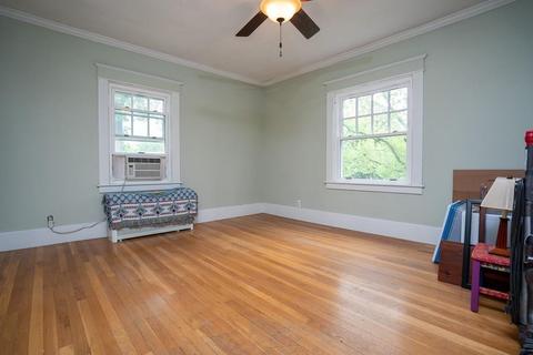966 Sumner Ave, Springfield, MA 01118 photo 16