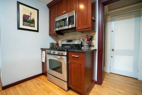 966 Sumner Ave, Springfield, MA 01118 photo 7