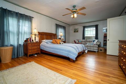 966 Sumner Ave, Springfield, MA 01118 photo 15