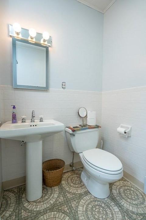 966 Sumner Ave, Springfield, MA 01118 photo 24