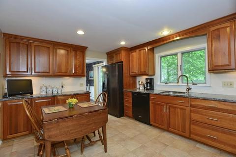 442 Dailey Dr, Franklin, MA 02038 photo 6