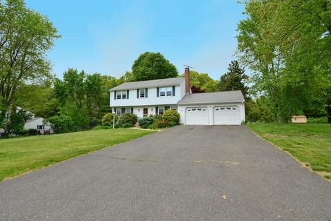 442 Dailey Dr, Franklin, MA 02038 photo 2