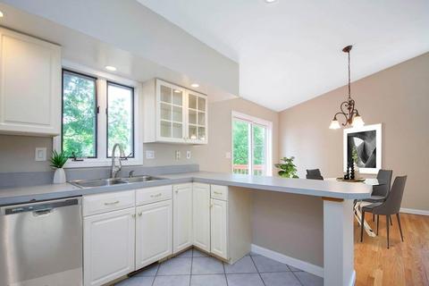 22 Stephanie Cir, Springfield, MA 01129 photo 10
