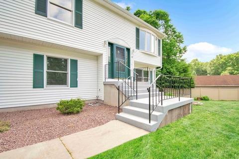 22 Stephanie Cir, Springfield, MA 01129 photo 29