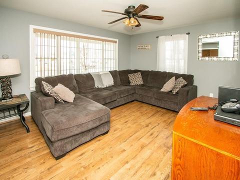 8 Hickox Pl, Springfield, MA 01104 photo 7