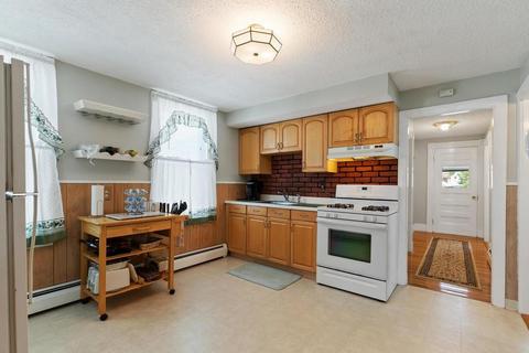 52 Valley St, Everett, MA 02149 photo 10