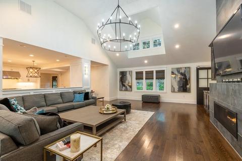 38 Spring Ln, Canton, MA 02021 photo 11