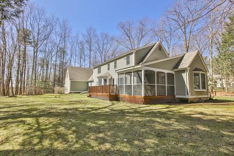 31 Gale, Hampton, NH 03842 photo 3