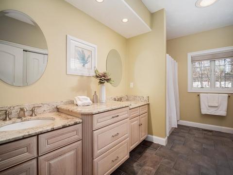 7 Daybreak Dr, Dracut, MA 01826 photo 23