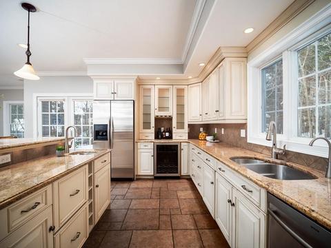7 Daybreak Dr, Dracut, MA 01826 photo 11