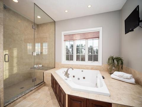 7 Daybreak Dr, Dracut, MA 01826 photo 24