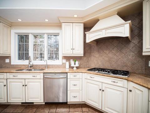 7 Daybreak Dr, Dracut, MA 01826 photo 12