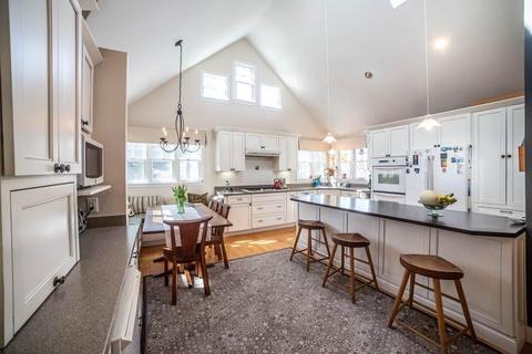 2277 Highland Ave, Fall River, MA 02720 photo 22