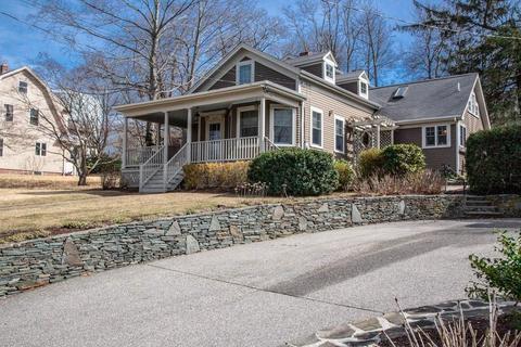 2277 Highland Ave, Fall River, MA 02720 photo 1