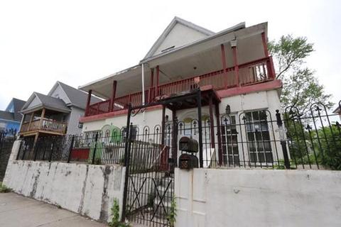 56 Dearborn St, Springfield, MA 01109 photo 1