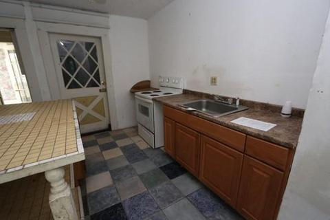 56 Dearborn St, Springfield, MA 01109 photo 25