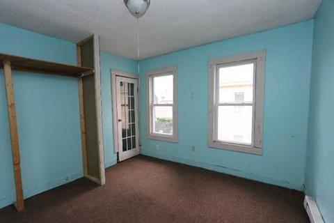 56 Dearborn St, Springfield, MA 01109 photo 16