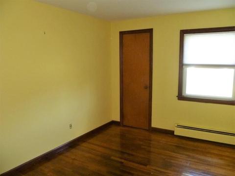 355 Circle Dr, West Springfield, MA 01089 photo 17