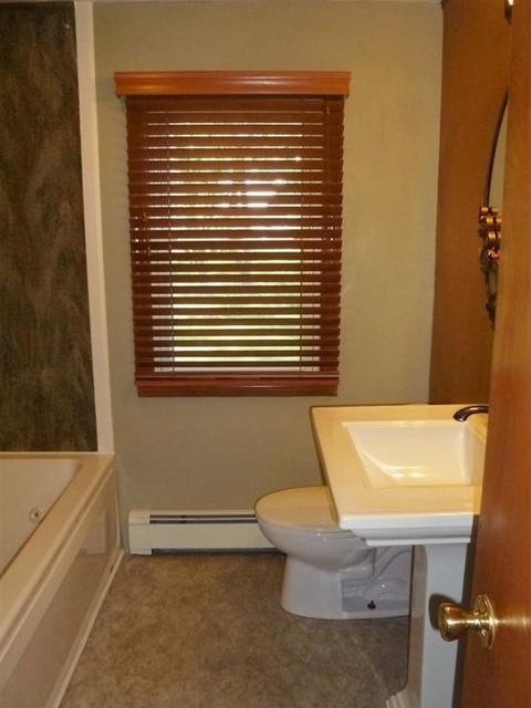 355 Circle Dr, West Springfield, MA 01089 photo 11