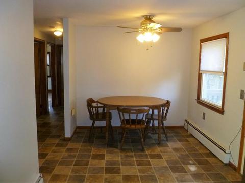 355 Circle Dr, West Springfield, MA 01089 photo 7