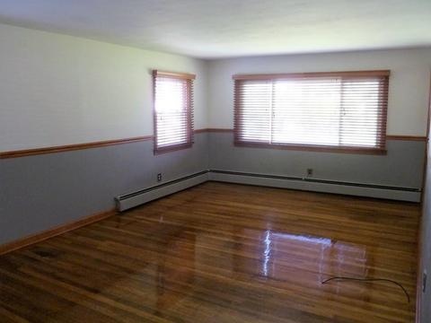 355 Circle Dr, West Springfield, MA 01089 photo 9