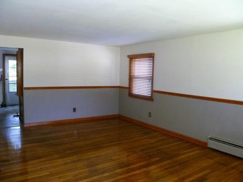 355 Circle Dr, West Springfield, MA 01089 photo 10