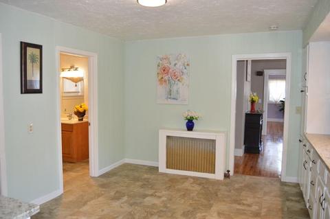 69 Prospect St, Worcester, MA 01605 photo 5