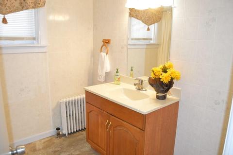 69 Prospect St, Worcester, MA 01605 photo 8