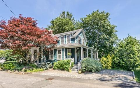 22 Waldron Ct, Marblehead, MA 01945 photo 1