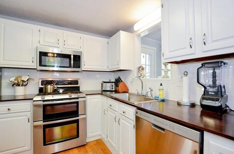 76 Mayflower Ln, Wareham, MA 02538 photo 17