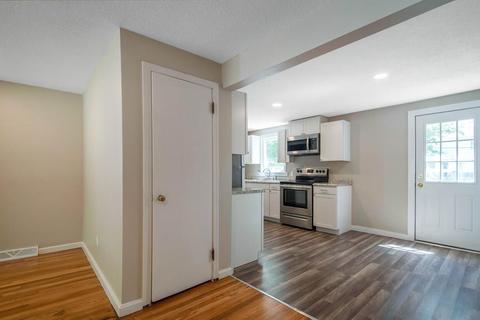 51 Eleanor Rd, Springfield, MA 01108 photo 24