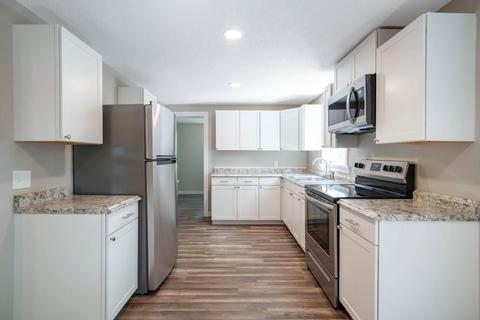 51 Eleanor Rd, Springfield, MA 01108 photo 9
