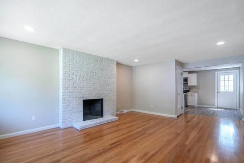 51 Eleanor Rd, Springfield, MA 01108 photo 4