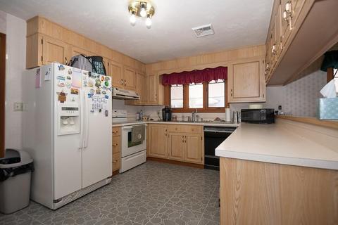 112 Gore Rd, Webster, MA 01570 photo 12