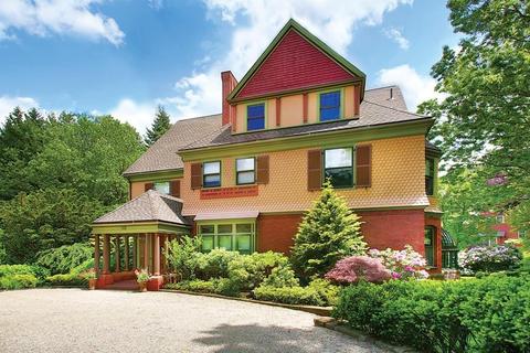 112 High St, Brookline, MA 02445 photo 1