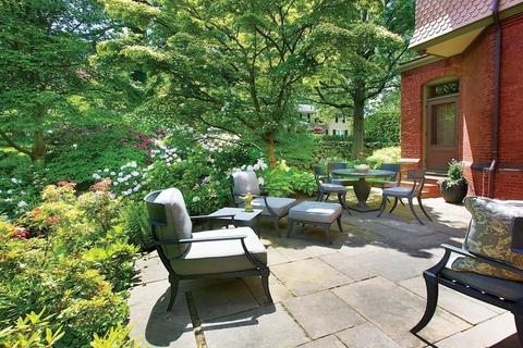 112 High St, Brookline, MA 02445 photo 14