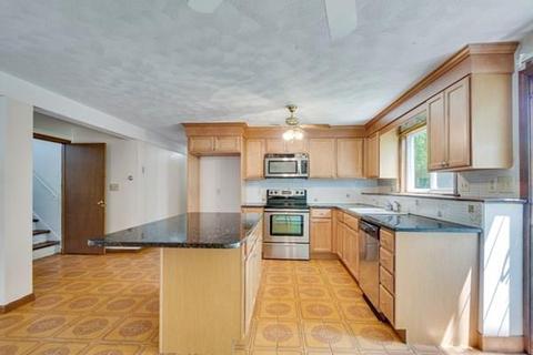 34 Stevens St, Stoneham, MA 02180 photo 17