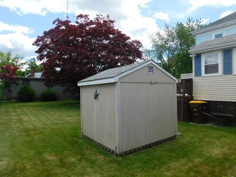 51 Eddy St, Fall River, MA 02723 photo 3