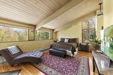 211 Hart St, Beverly, MA 01915 photo 19