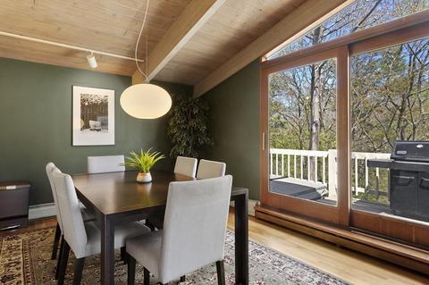 211 Hart St, Beverly, MA 01915 photo 17
