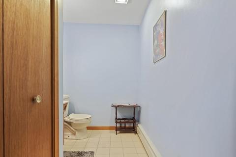 490 E 7th St, Boston, MA 02127 photo 8