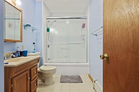 490 E 7th St, Boston, MA 02127 photo 16