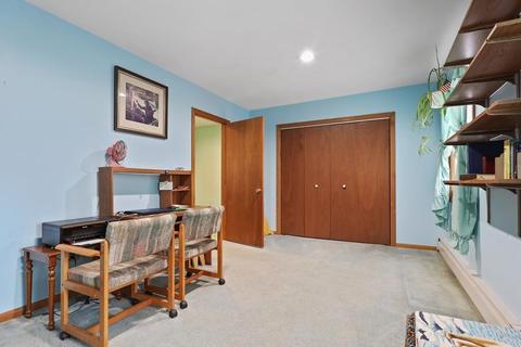 490 E 7th St, Boston, MA 02127 photo 14