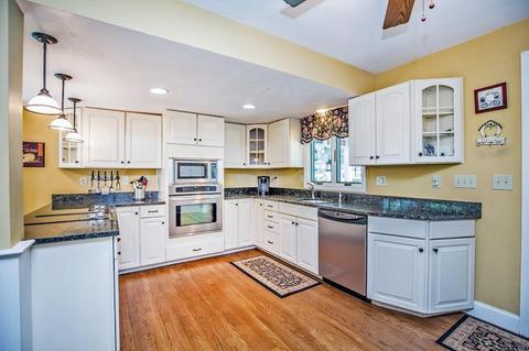 300 Locust St, Danvers, MA 01923 photo 12