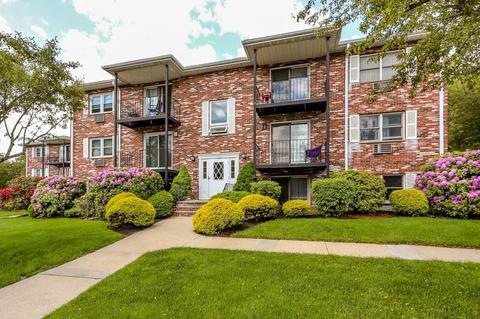 25 Pine St #M, Canton, MA 02021 photo 1